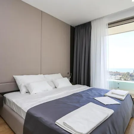 Apartment Lux *